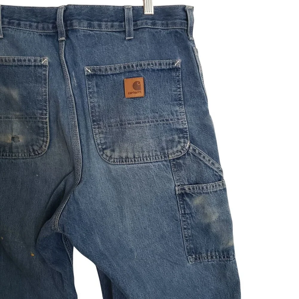 Carhartt thrashed men